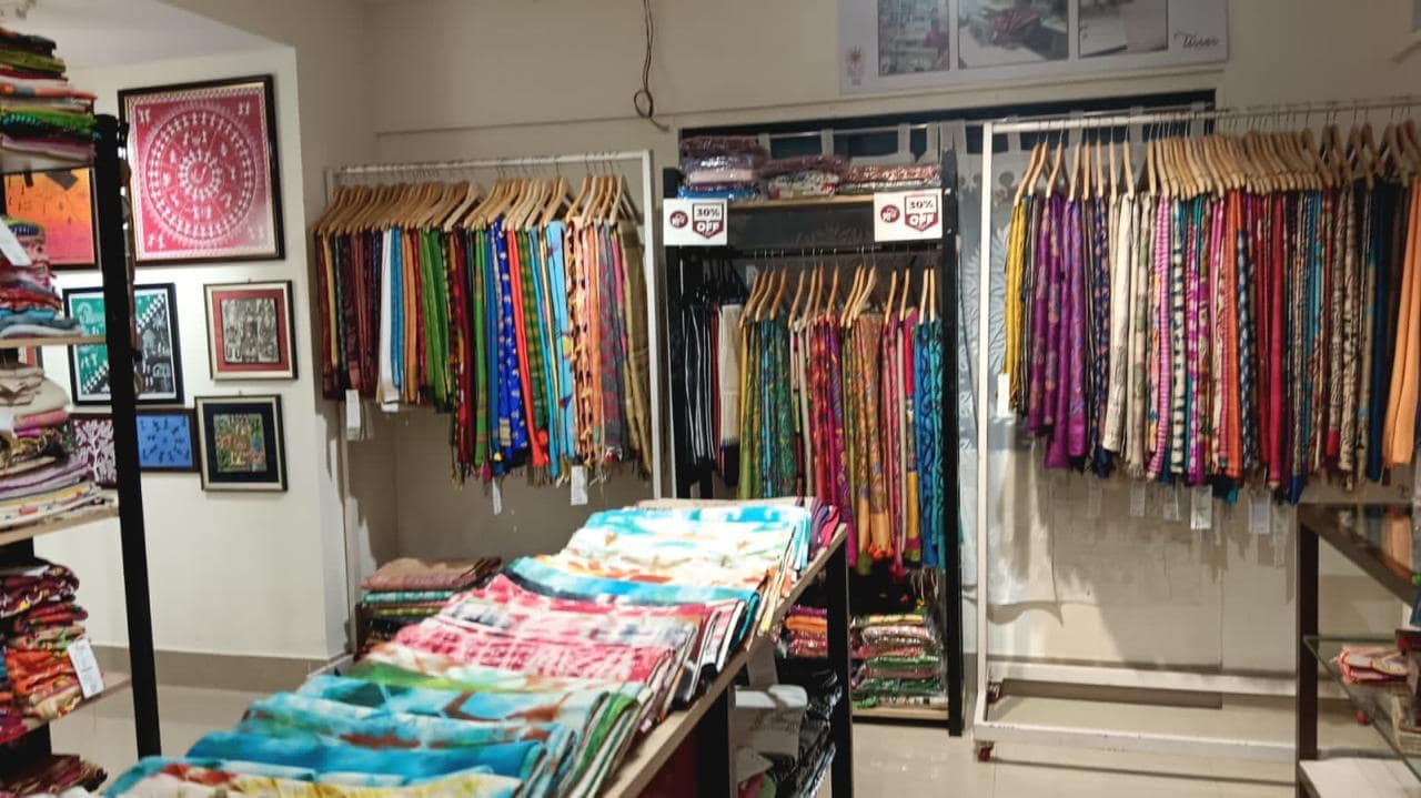 8adc3ba2-52aa-493d-9832-72772f47d82b