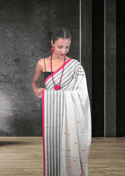 Handwoven Pink bird Saree